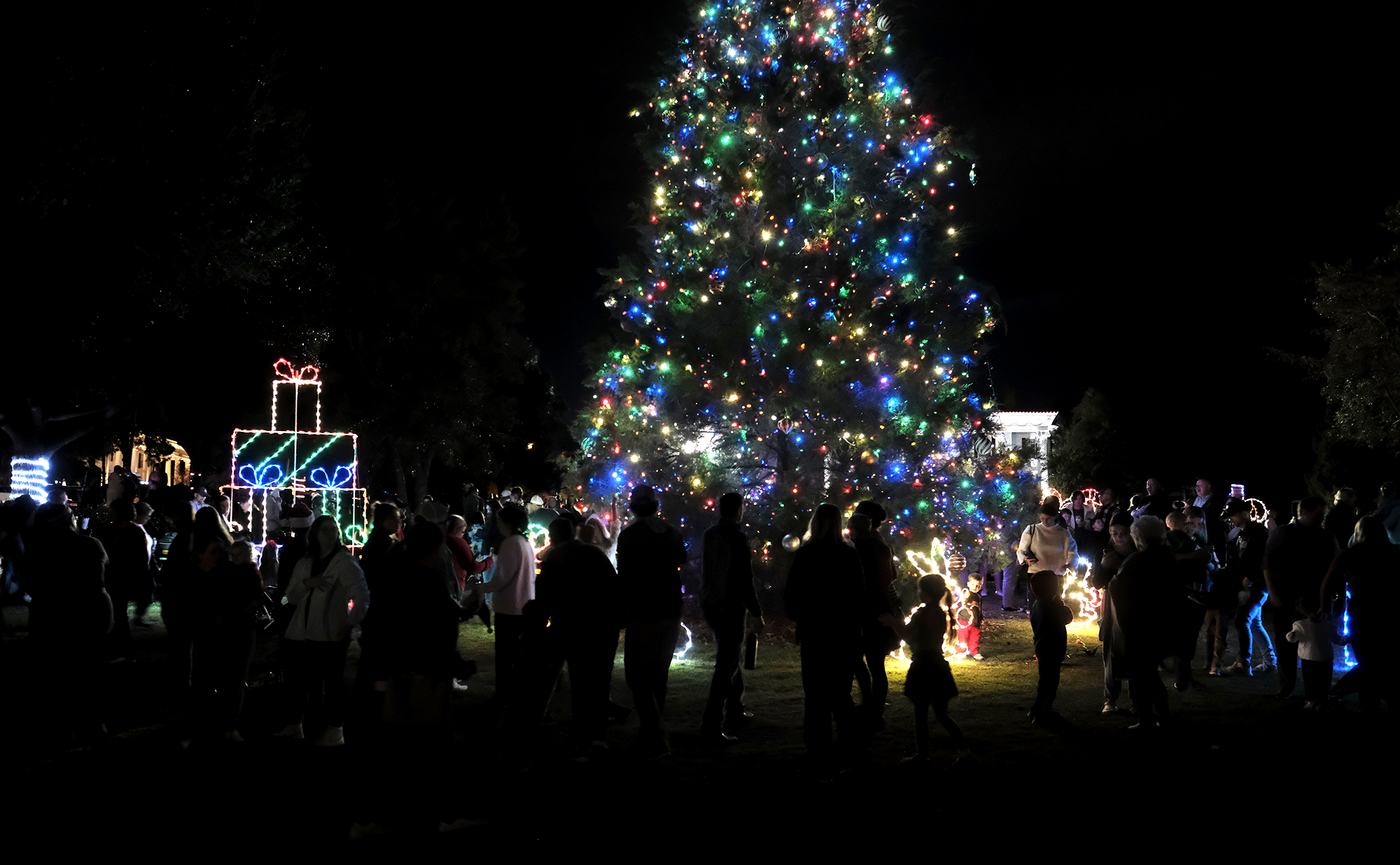 Photojournalism North Augusta tree lighting Augusta Good News