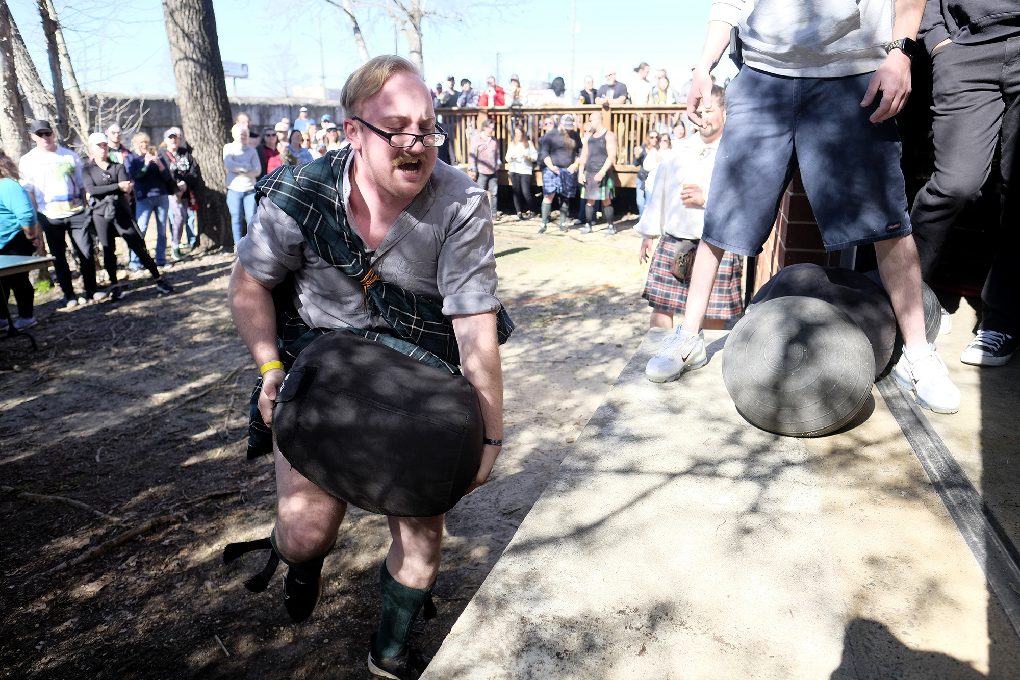 Photojournalism: Savannah River Brewing Co.'s Highland Games - Augusta Good  News