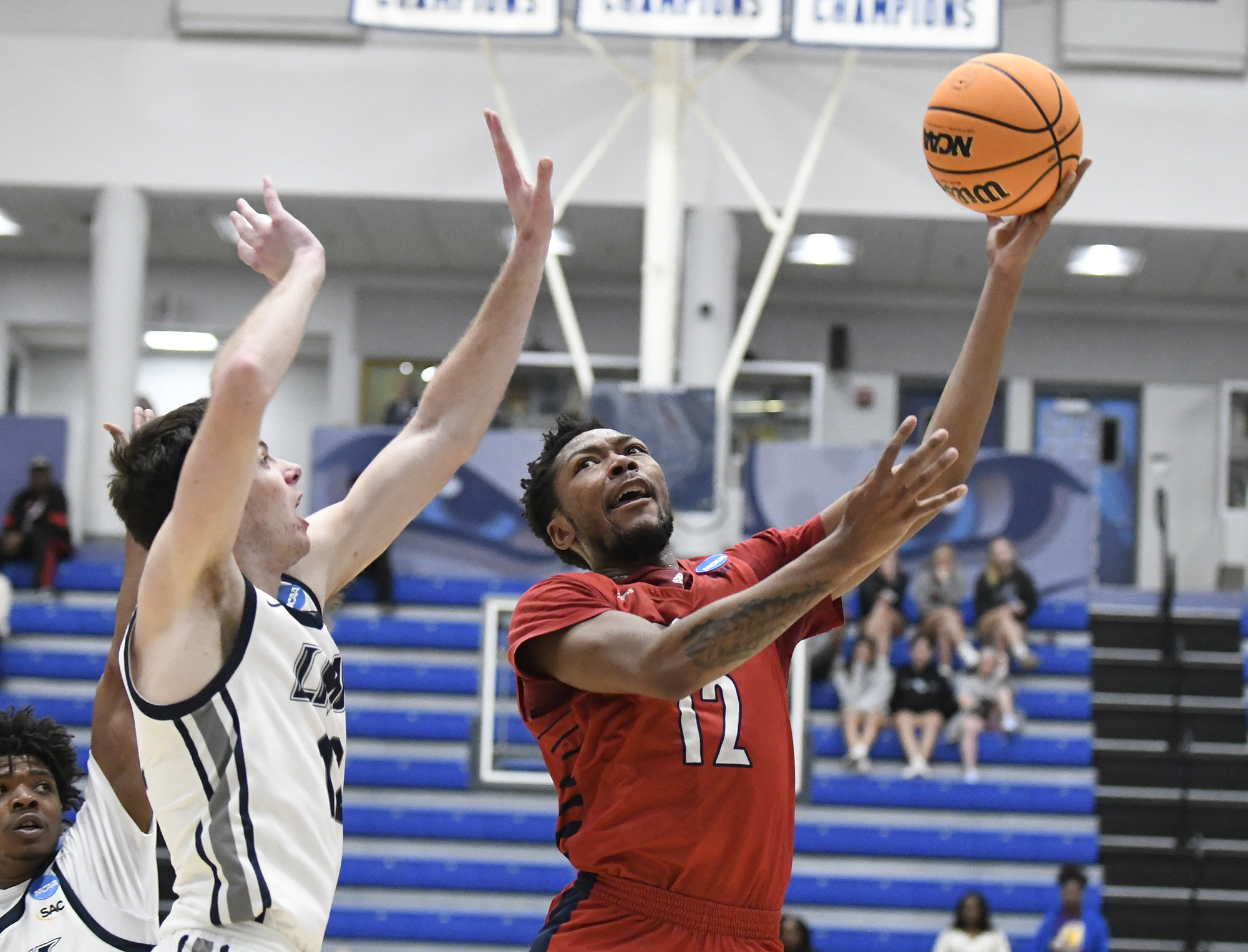 Photojournalism Pacers fall in Southeast Regional finals