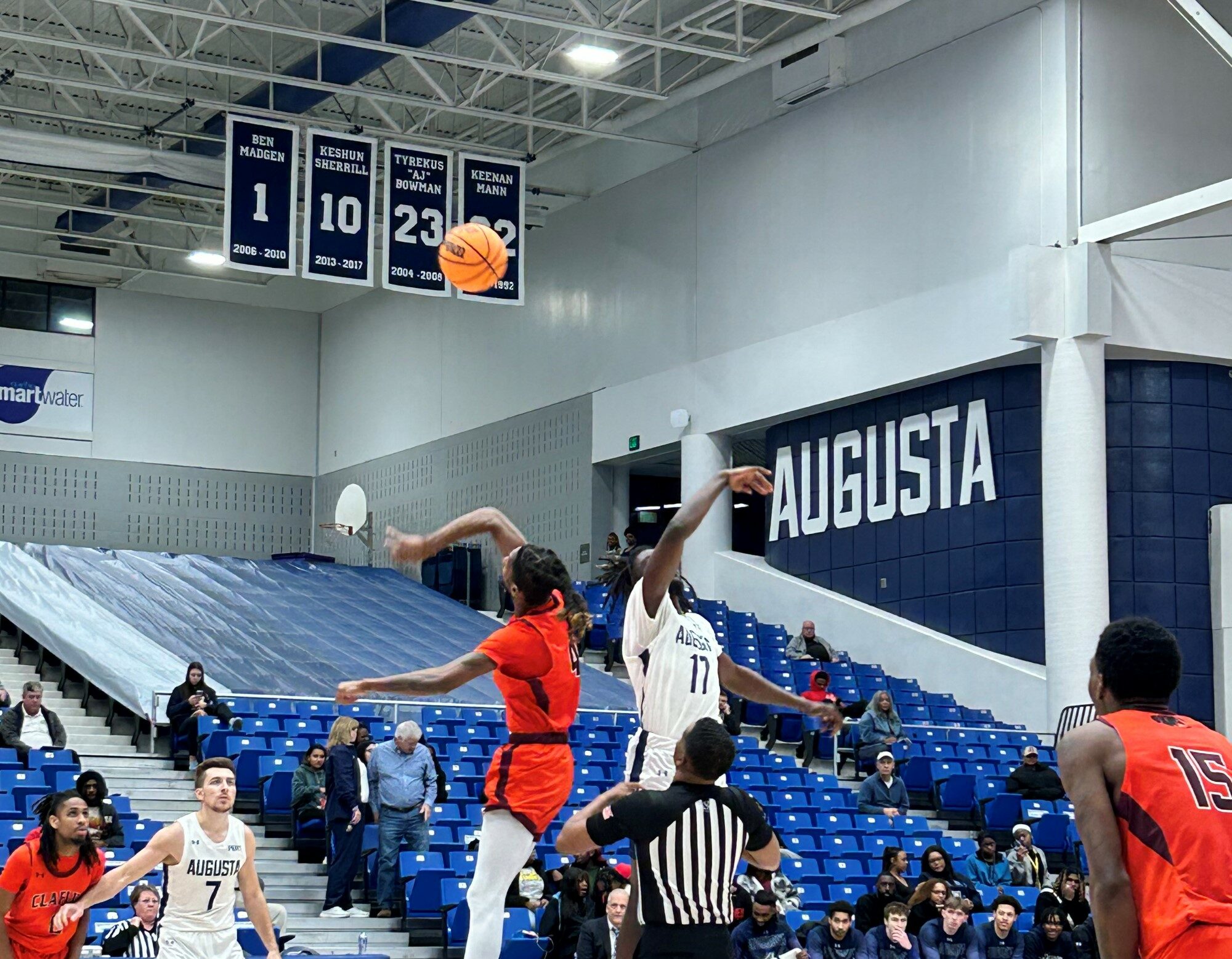 Jags chalk up 1,000th alltime hoops' win Nov. 28 Augusta Good News